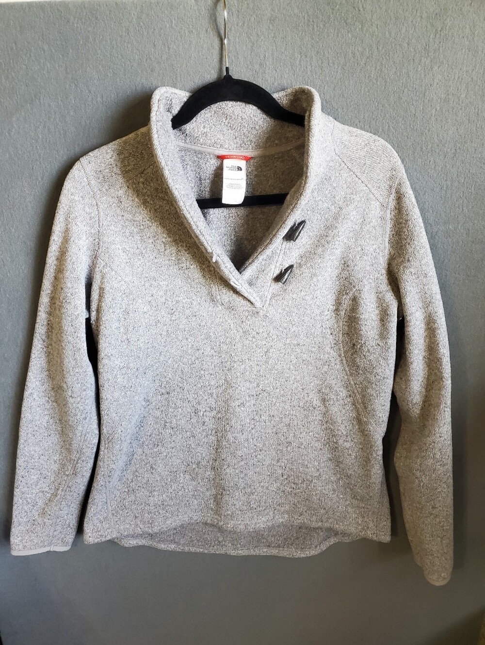 The North Face Women's Light Gray Shawl Collar Pullover Sweater